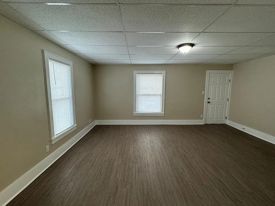 605 E 2nd St #3