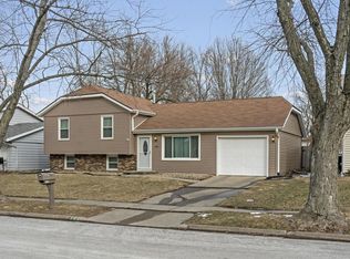 306 Columbia Dr, Normal, IL 61761