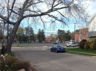 812 Monroe St, West Hempstead, NY 11552