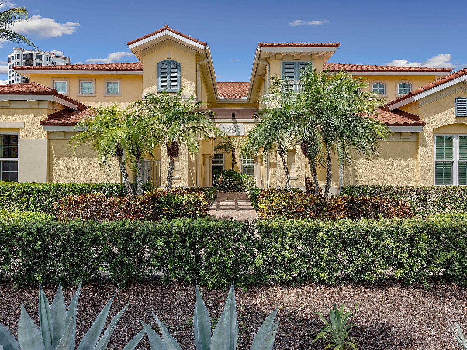 1263 Rialto Way UNIT 102