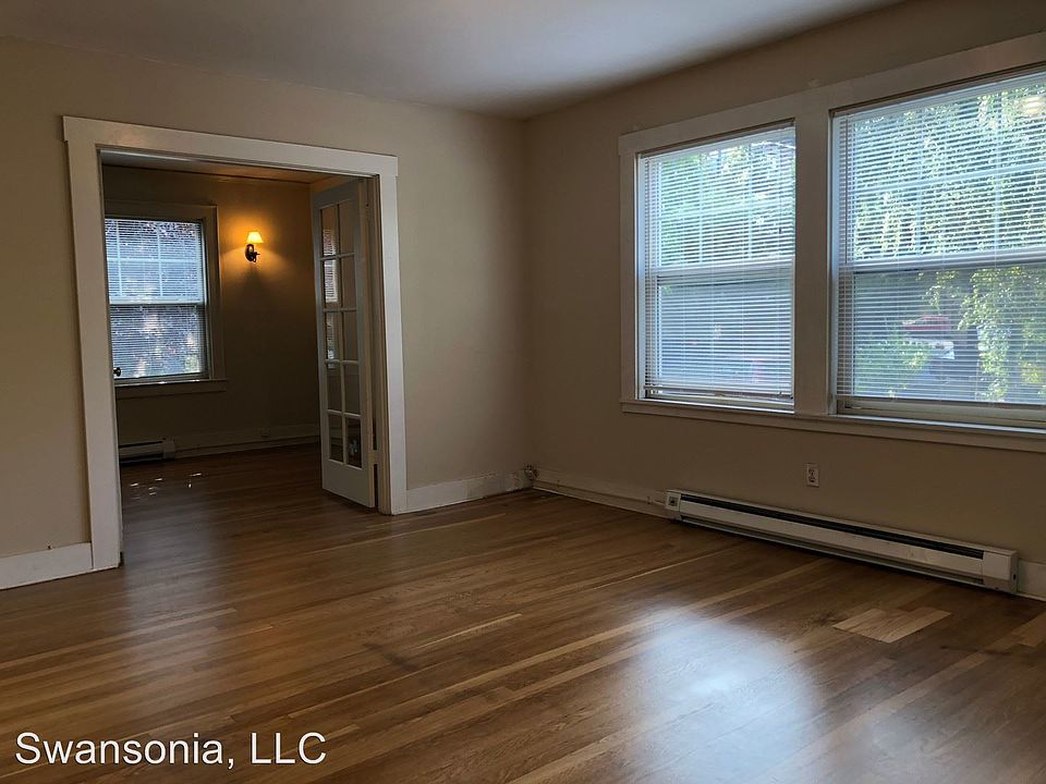 1st image of 1017 E Harrison St APT 205