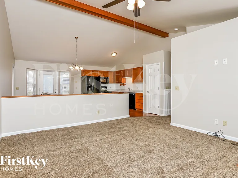 70 Fawn Oaks Dr — Photo 4