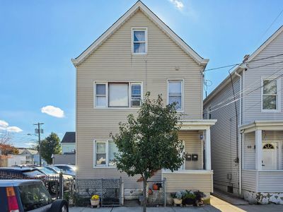 42 Grand St, Garfield, NJ, 07026