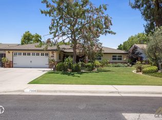 7804 Sproat Way, Bakersfield, CA 93309
