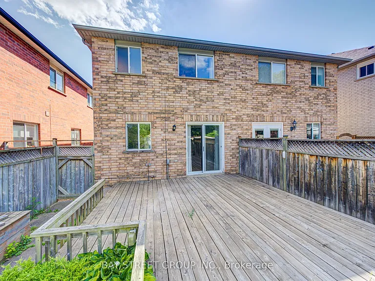 1833 Hobson Dr — Photo 50