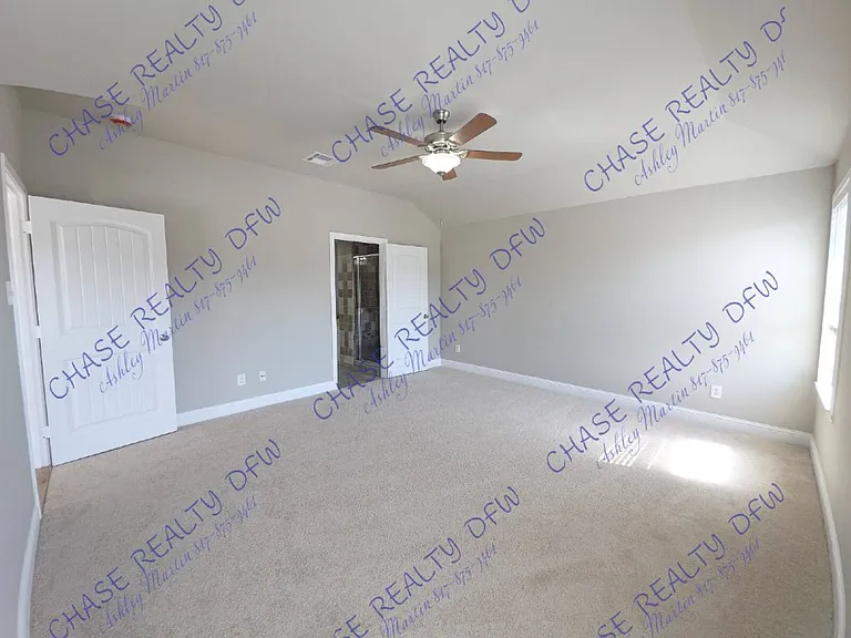10929 Hawks Landing Rd — Photo 8
