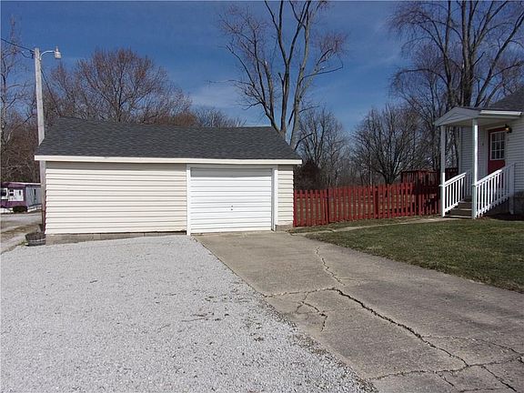 2nd image of 3630 E State Road 32