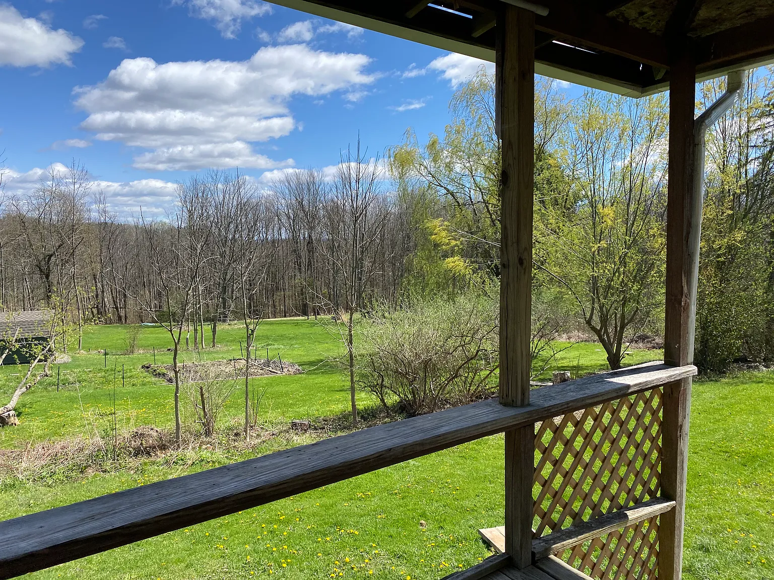 3 bed, 2344 sqft, $1,900 — Photo 4