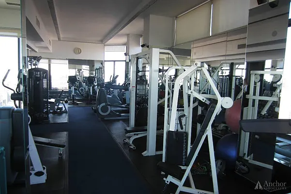 Rented by Anchor Associates | media 13