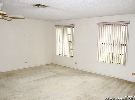 5th image of 7303 Crownpiece St