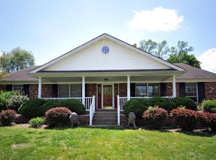 205 Meadow Ln, Shepherdsville, KY 40165