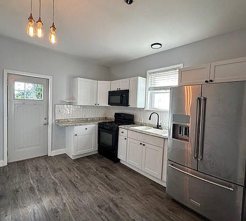 4th image of 5908 W Park Ave