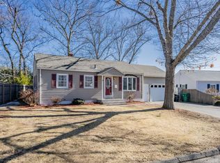 87 Keddy Blvd, Chicopee, MA 01020