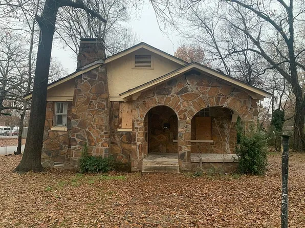 1724 Franklin St, North Little Rock, AR 72114