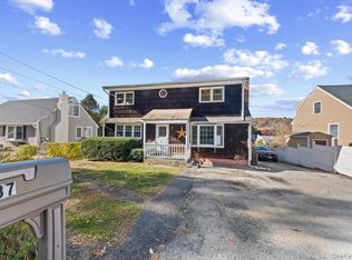 237 Sprout Brook Rd, Cortlandt Manor, NY 10567