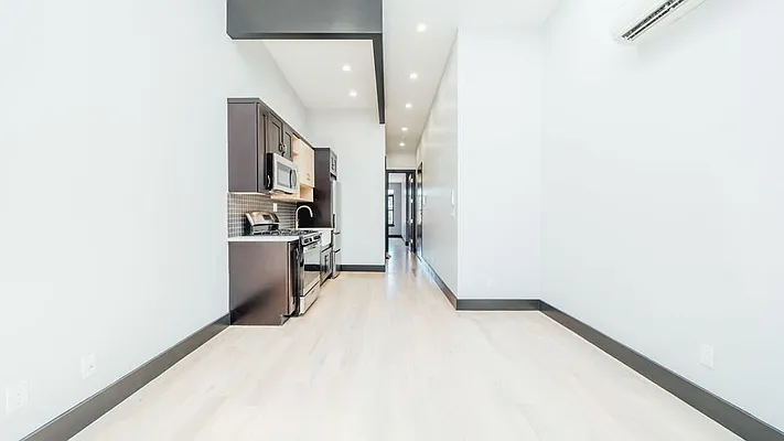 Rented by Nooklyn NYC LLC | media 36