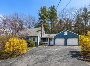 26 Greenfield Ln, Biddeford, ME 04005