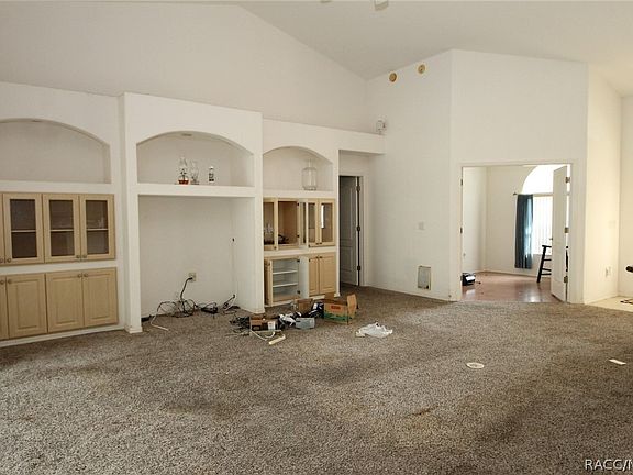 3rd image of 5958 N Sultana Ter