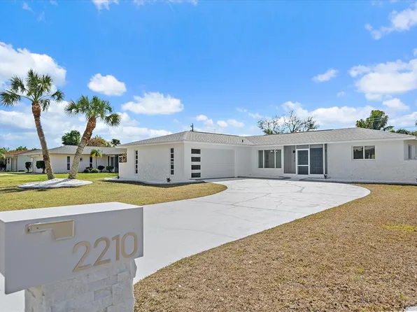 2210 Blackwood Dr, Venice, FL 34293