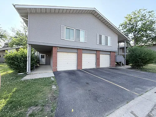 2 Elm Ct Photo 1