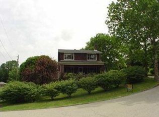 243 Wills Rd, Connellsville, PA 15425