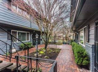 1820 NE Wasco St, Portland, OR 97232