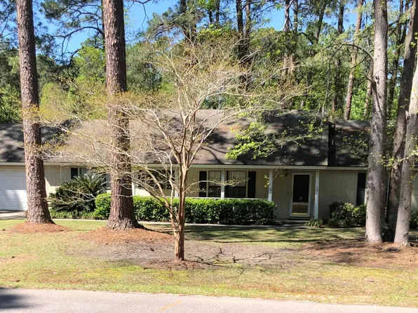 19 Thomas Sumter St, Ladys Island, SC 29907