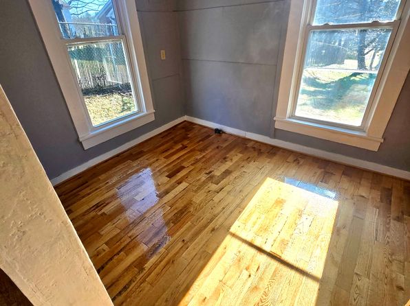 (undisclosed Address)