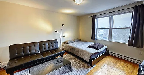 402 Highland Ave Photo 1
