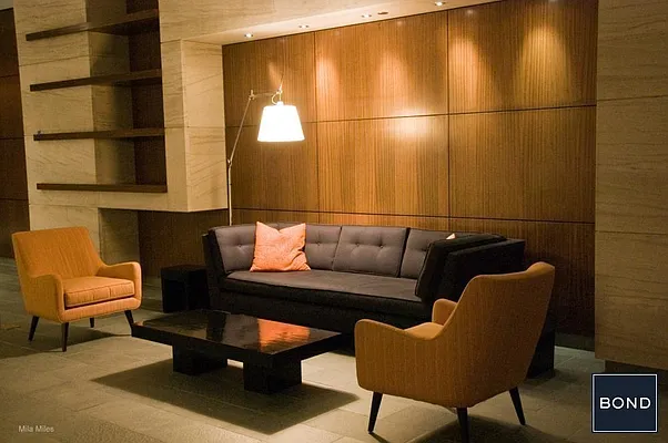 Rented by Bond New York | media 6