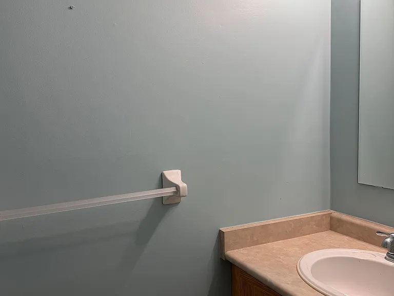 920 Edinburgh Rd S #7 — Photo 6
