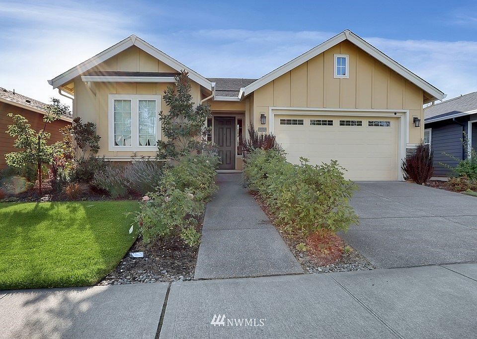 1st image of 14304 188th Ave E