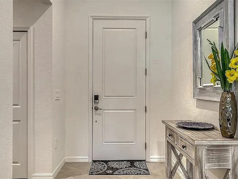 10896 Pinot Dr — Photo 24