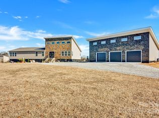 188 Gilbert Rd, Lincolnton, NC 28092