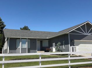 20 Amanda Ln, Selah, WA 98942