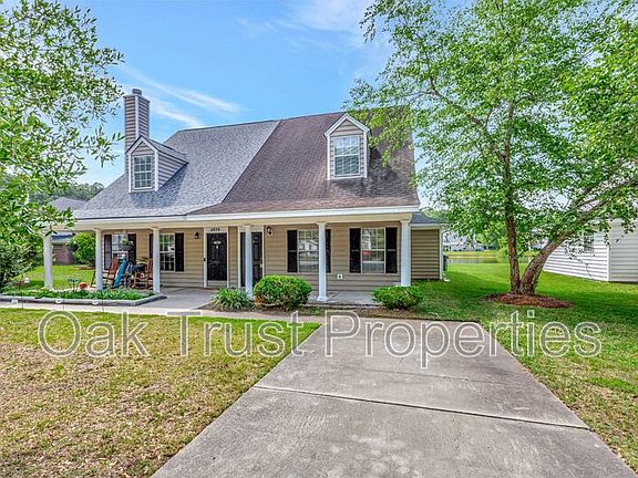 2nd image of 4834 Habersham Ln