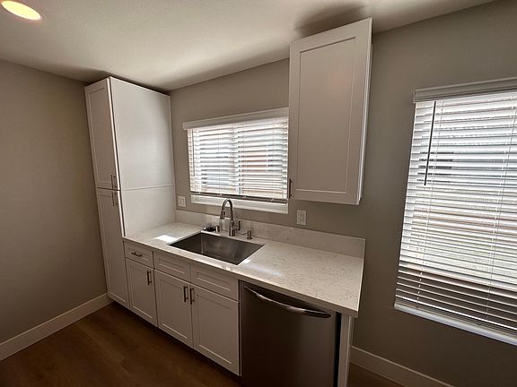 5th image of 4564 Hawley Blvd APT 7