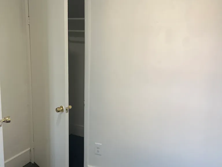 1117 Hampton Pl #2 — Photo 17