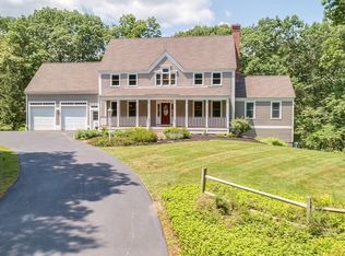 111 Rutland St, Carlisle, MA 01741