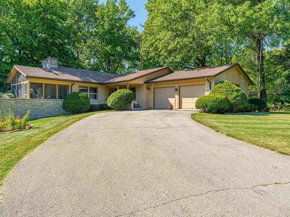 600 N Marion St, Mount Pulaski, IL 62548