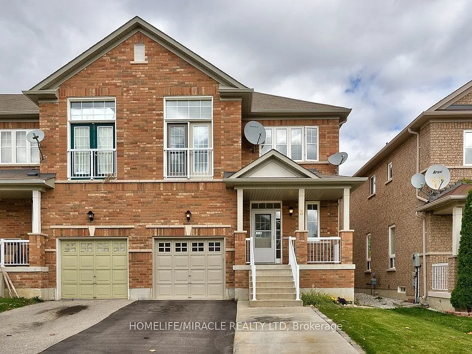 3 Ashdale Rd