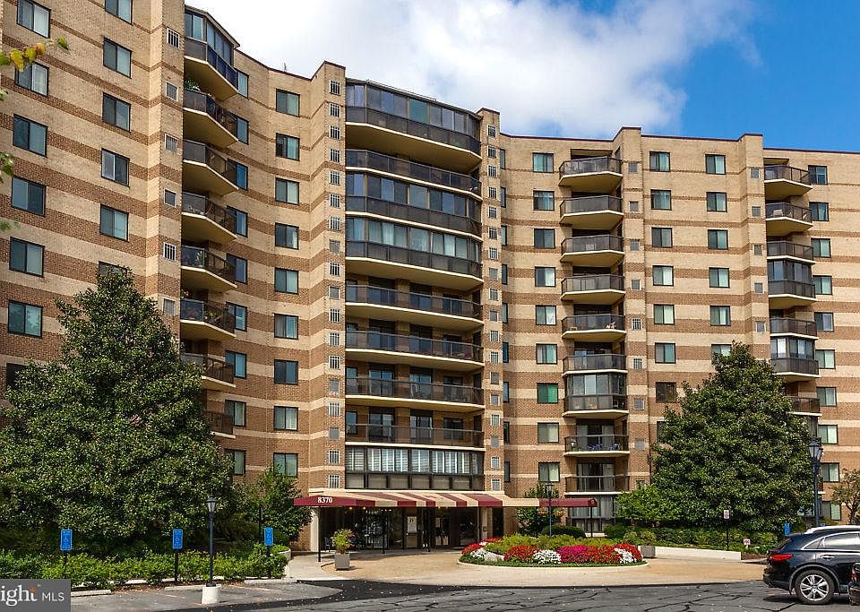 1st image of 8370 Greensboro Dr APT 923
