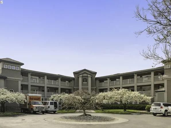 5401 SE Scenic Ln Unit 101, Vancouver, WA 98661