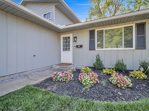 5th image of 456 Cherry Valley Dr