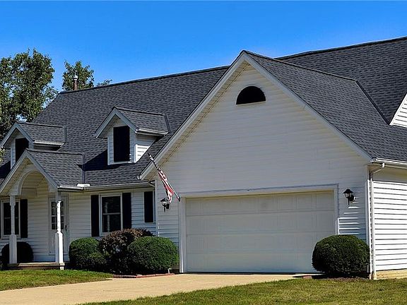 3rd image of 9725 Brushwood Ln