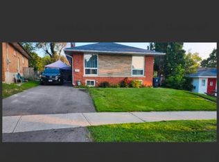 66 Hollyhedge Dr, Toronto, ON M1J 1X4