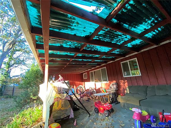 5th image of 8510 Leona Way SW