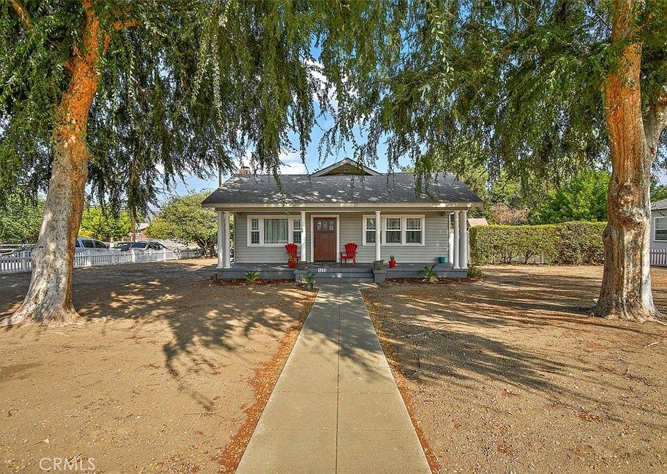 1295 W Orange Grove Ave, Pomona, CA 91768 Zillow