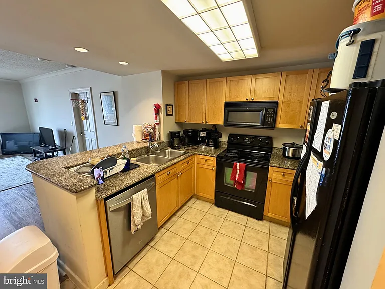 777 7th St NW #1006 — Photo 2