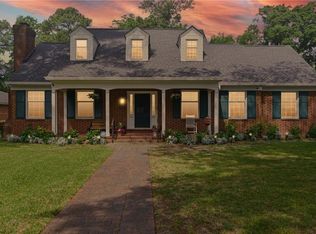 7325 Colony Point Rd, Norfolk, VA 23505